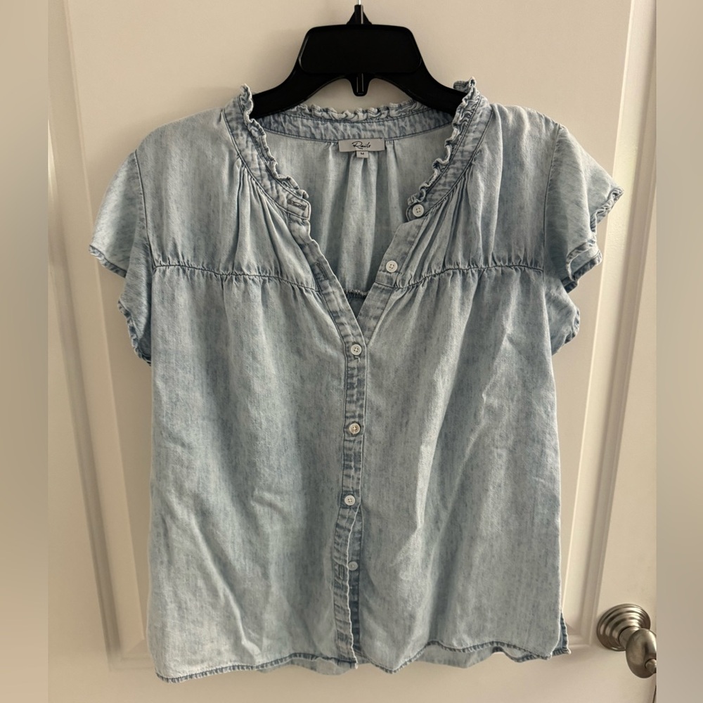 Rails Short Flutter Sleeve Top - image 1